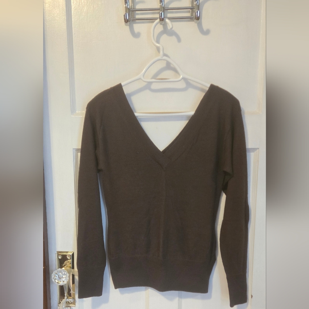 Club Monaco V-Neck Brown Sweater